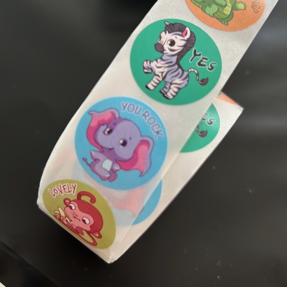 500 pcs Animal Stickers 1 inch (1 roll) - Picture 12 of 16